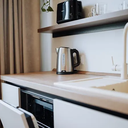 2br In Walk To Piata Centrala Appartement