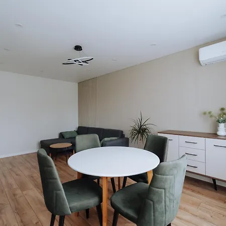 2br In Walk To Piata Centrala Appartement *